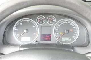 VW Passat 3BG Tacho Tachometer Kombiinstrument 322.000km 3B0920829A Diesel TDI - Bild 1