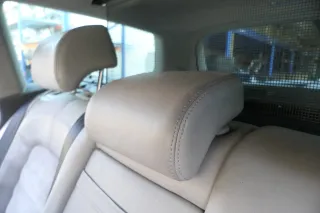 VW Passat 3C Kopfstütze Sitz hinten in Mitte mittig Leder latte macchiato braun - Bild 1