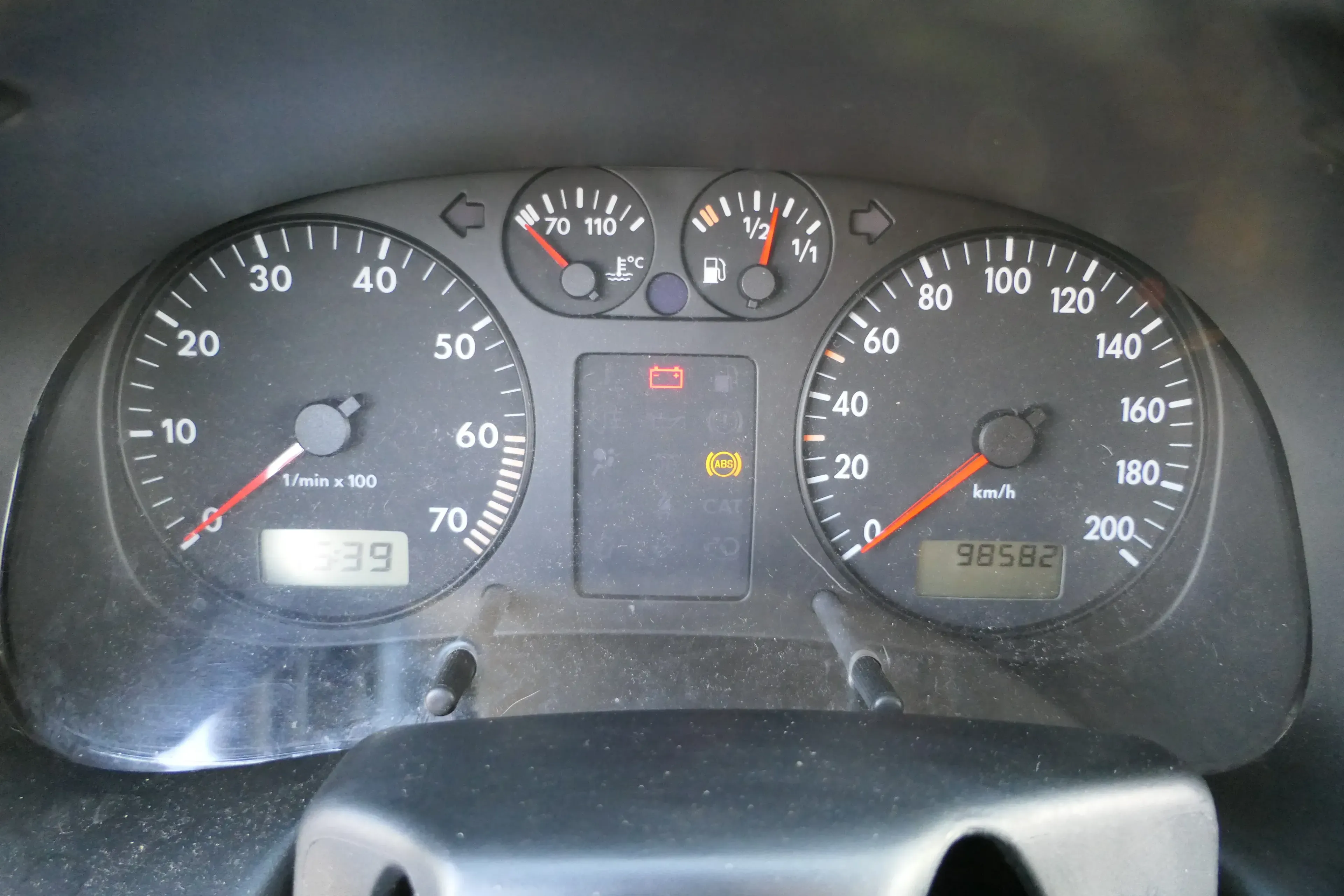 Seat Arosa Tacho Tachometer Kombiinstrument 98.000km 6H0919860B Benziner1,4 60PS - Bild 1