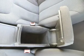 VW Passat 3C Mittelarmlehne Armlehne Fach original komplett zum nachrüsten Stoff - Bild 4