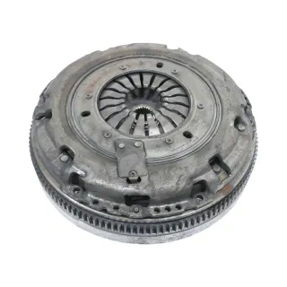 VW Golf 7 5G Zweimassenschwungrad Kupplung 2,0 TDI CRLB 04L105266C - Bild 1