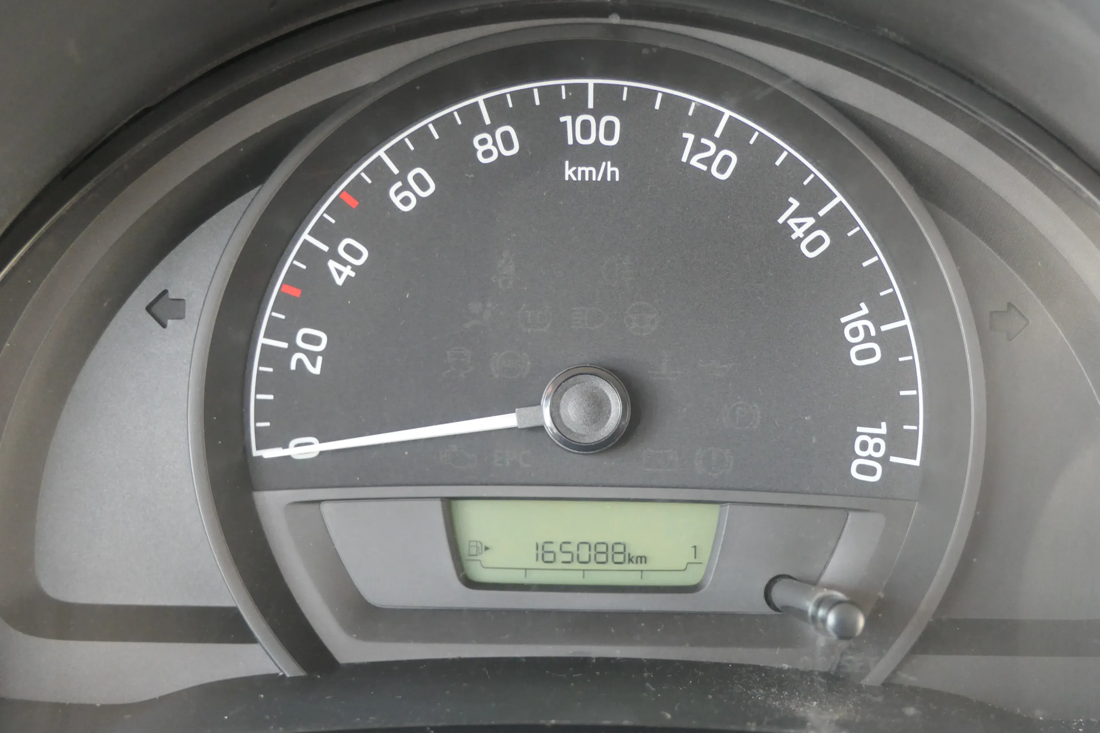 Skoda Citigo Tacho Tachometer Kombiinstrument 165.000km 1ST920850A Benziner - Bild 1
