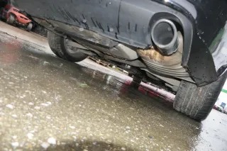 1x Audi A4 8K Auspuff Endschalldämpfer rechts hinten Benziner - Bild 3