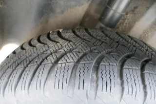 2x Polo 6R 9N Ibi Felgen 185/60 R15 88T Winterreifen M+S Reifen 6,5-7mm - Bild 2