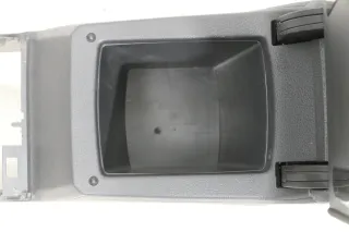 VW Golf 7 5G Mittelarmlehne Armlehne original mitte schwarz 82V - Bild 2