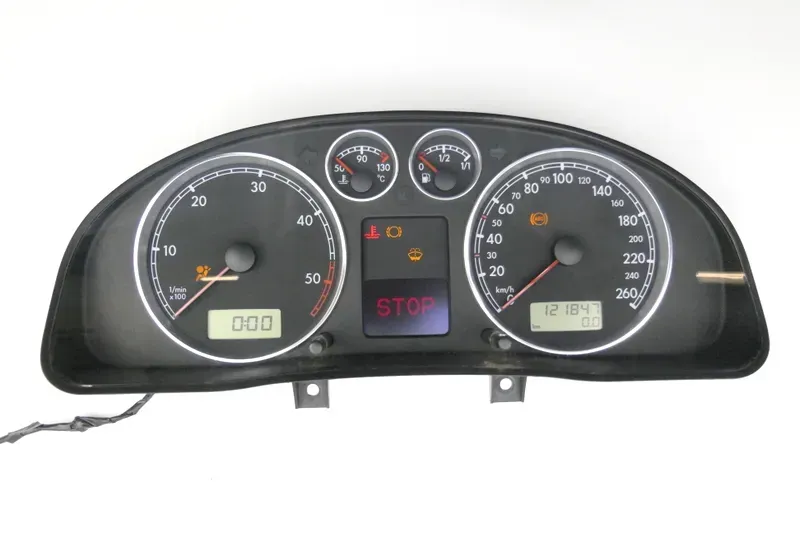 VW Passat 3BG Tacho Tachometer Kombiinstrument 121.000km 3B0920827A Diesel TDI - Bild 1