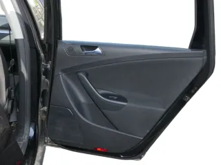 1x VW Passat 3C Variant Türverkleidung Verkleidung Tür hinten rechts schwarz - Bild 1