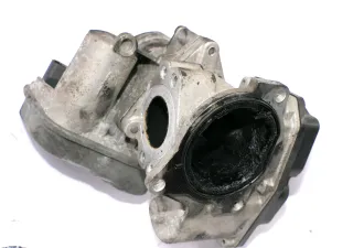 VW Passat 3C A4 8E Drosselklappe Reglerklappe 2.0 TDi 103kw BMN 03G128063B BMR - Bild 2