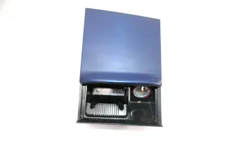 VW Golf 4 Bora Aschenbecher mit Zigarettenanzünder 1J0857961G Netzoptik blau - Bild 1