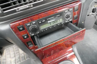 Superb 3U Mittelkonsole Verkleidung Radio Klappe Abdeckung Dekor Holz vavona Tür - Bild 5