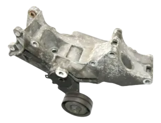 VW Golf 4 Bora Konsole Aggregateträger Halter Lichtmaschine 032145167H 1,4 16V - Bild 1