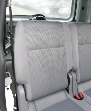 Caddy 3 2K Sitz Rücksitz hinten rechts 1.Sitzreihe grau (hinterm Beifahrersitz) - Bild 3