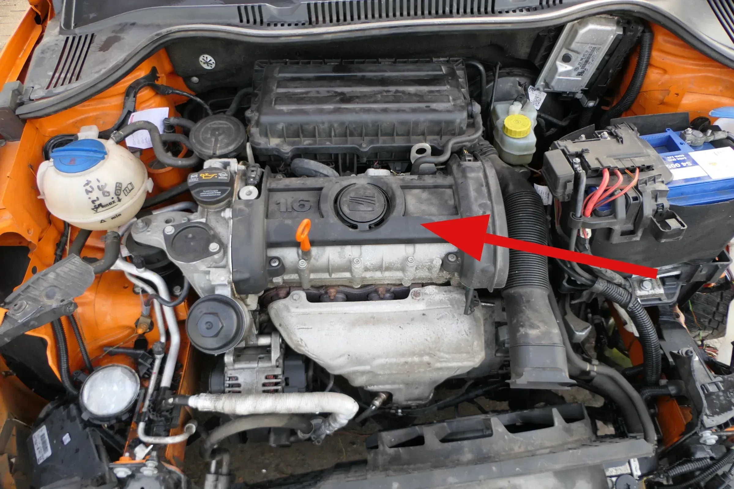 Seat Ibiza 6J Motorabdeckung Abdeckung Motor BTS 1,6 16V - Bild 1