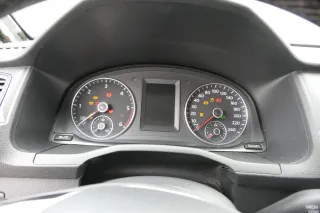VW Touran Caddy 2K Tacho Tachometer Kombiinstrument 49.000km 2K5920876A TDI - Bild 2