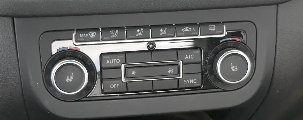 VW Golf 6 Eos Caddy Steuergerät Klimaanlage Klimabedienteil 5K0907044HB Heizung - Bild 1