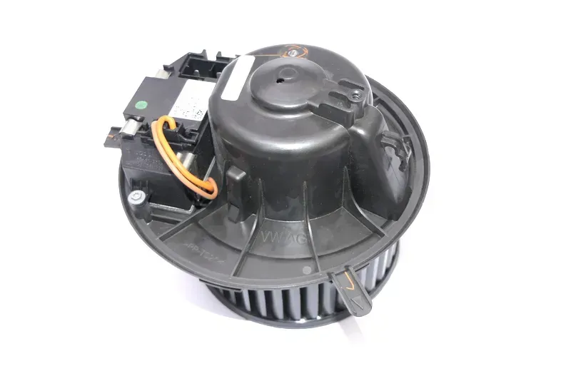 VW Tiguan 5N Lüfter Lüftermotor Motor Heizung Innen 3C1820015T Widerstand 3C09 - Bild 1