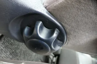 Sharan 7M Sitz vorne links Fahrersitz auch Camper Bulli Armlehne Tisch Drehbar - Bild 7