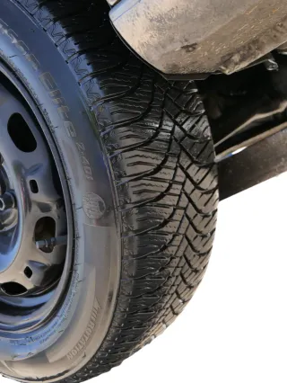 2x Polo 6R 9N Ibiza Felgen 185/60 R14 Allwetterreifen M+S 6jx15  Reifen 5-6,5mm - Bild 1