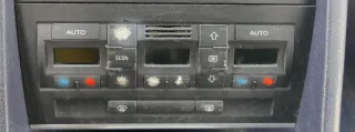 Audi A4 8E Steuergerät Klimaanlage Klimabedienteil 8E0820043AA OhneSitzheizung c - Bild 1