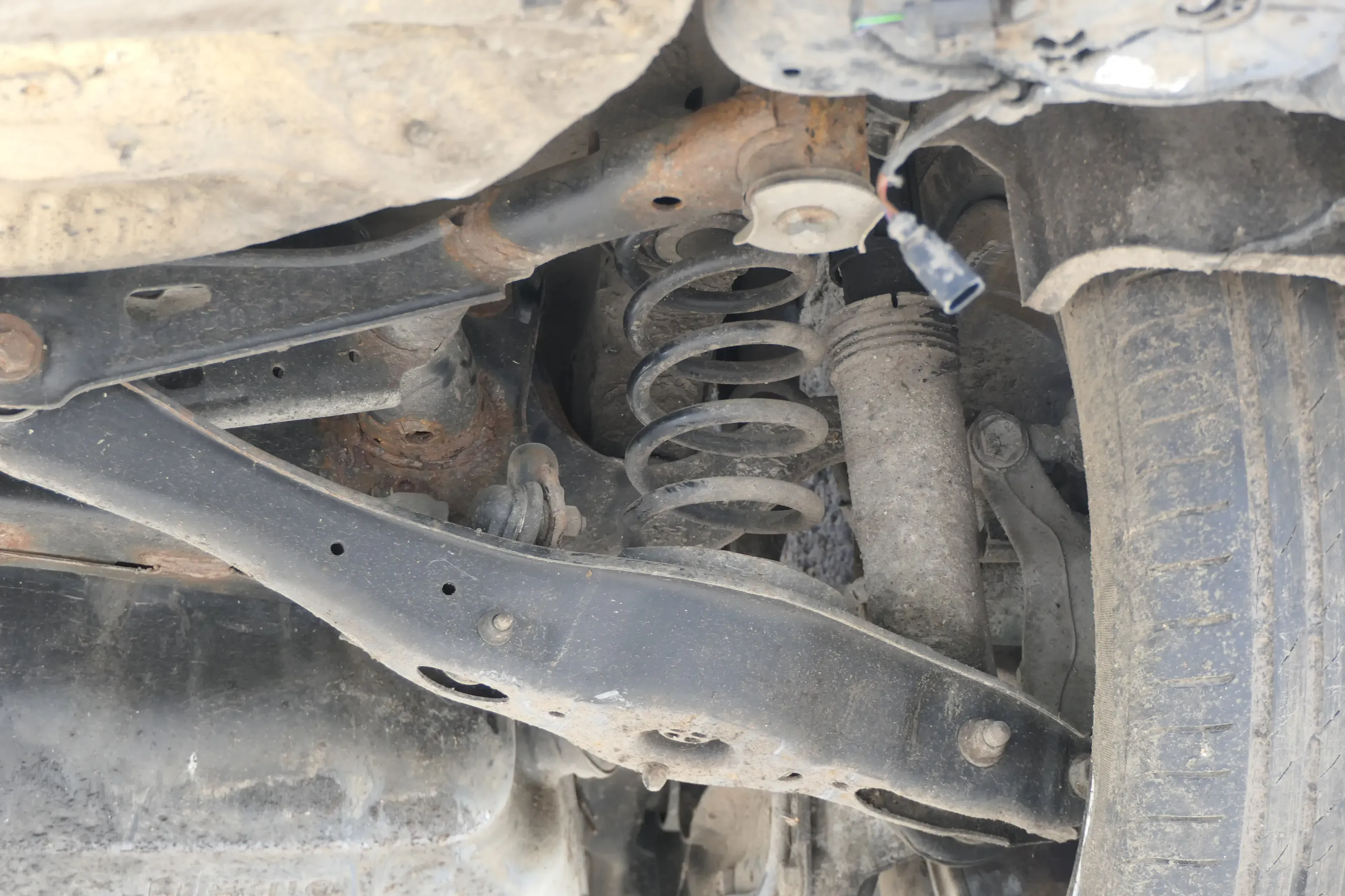 2x VW Passat 3C B8 3G Feder Federn hinten links und rechts 3Q0511115AK - Bild 1