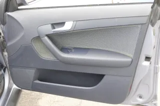 Audi A3 8P Türverkleidung Verkleidung Tür vorne vorne rechts blau 4/5-Türer - Bild 2