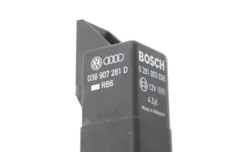 VW Passat Golf Steuergerät Vorglüh Relais 038907281D 0281003038 Diesel TDI - Bild 2