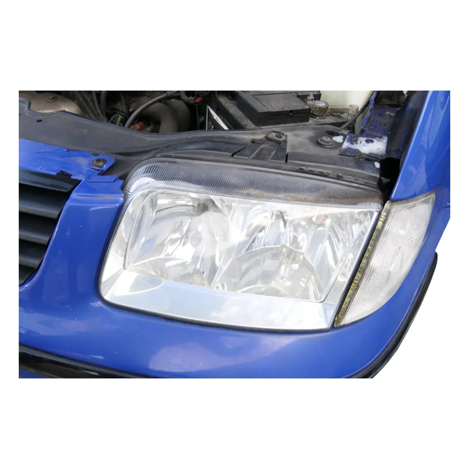 VW Polo 6N2 Scheinwerfer vorne links Fahrerseite 6N1941017AA + Blinker - Bild 1