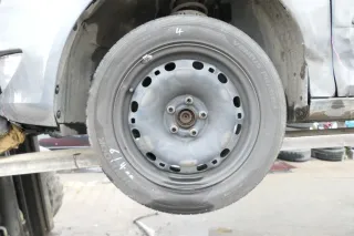 VW Polo 9N 6R Felgen Reifen 195/55 R15 85H Sommerreifen ca. 4-6mm - Bild 6
