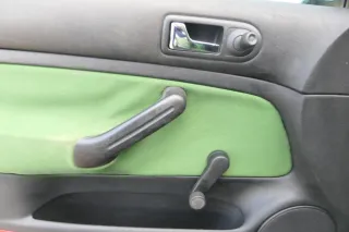 4x Golf 4 Limousine Türverkleidung Verkleidung Tür vorne hinten links recht grün - Bild 10