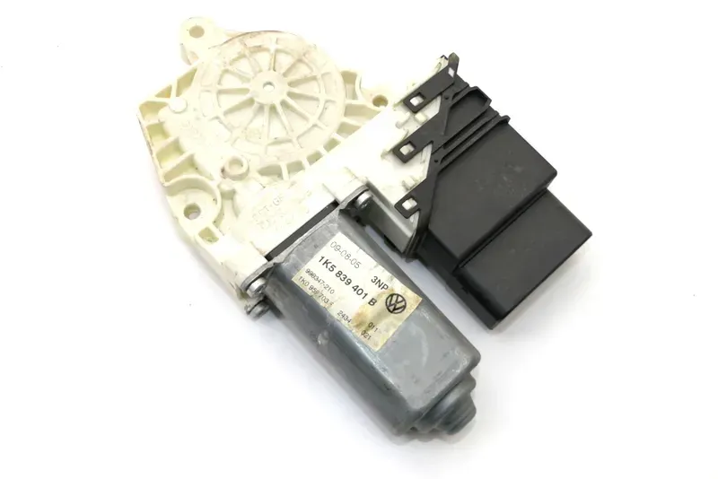 VW Jetta 1K Kombi ektrischer Fensterheber Motor hinten links 1K5839401B /G - Bild 1