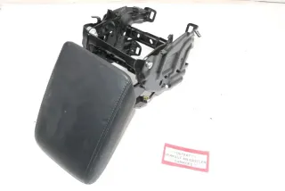 Audi A4 B8 8K Mittelarmlehne Armlehne mitte original soul schwarz Leder - DEFEKT - Bild 2
