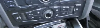 Audi A4 8K Steuergerät Klimaanlage Klimabedienteil 8T1820043AH mit Sitzheizung - Bild 1