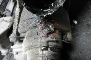 VW Golf 5 A3 8P Getriebe GQP 2,0 FSI 150PS 6 Gang (von Motor AXW) - Loch Gehäuse - Bild 4