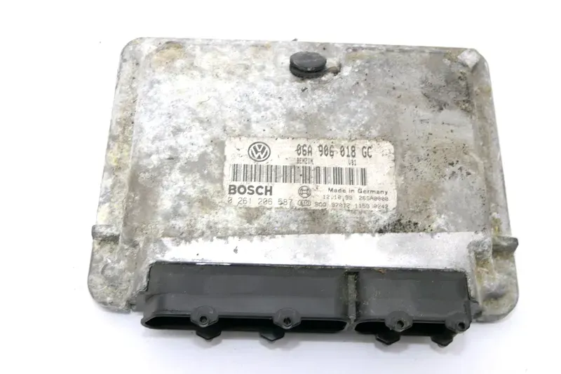 Seat Leon 1M Steuergerät Motor AGN 1,8 92kw 125PS 20V 06A906018GC - Bild 1