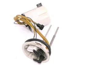 Audi A4 8E Tankpumpe Benzinpumpe Kraftstoffpumpe 8E0919051BL / BM - Bild 1