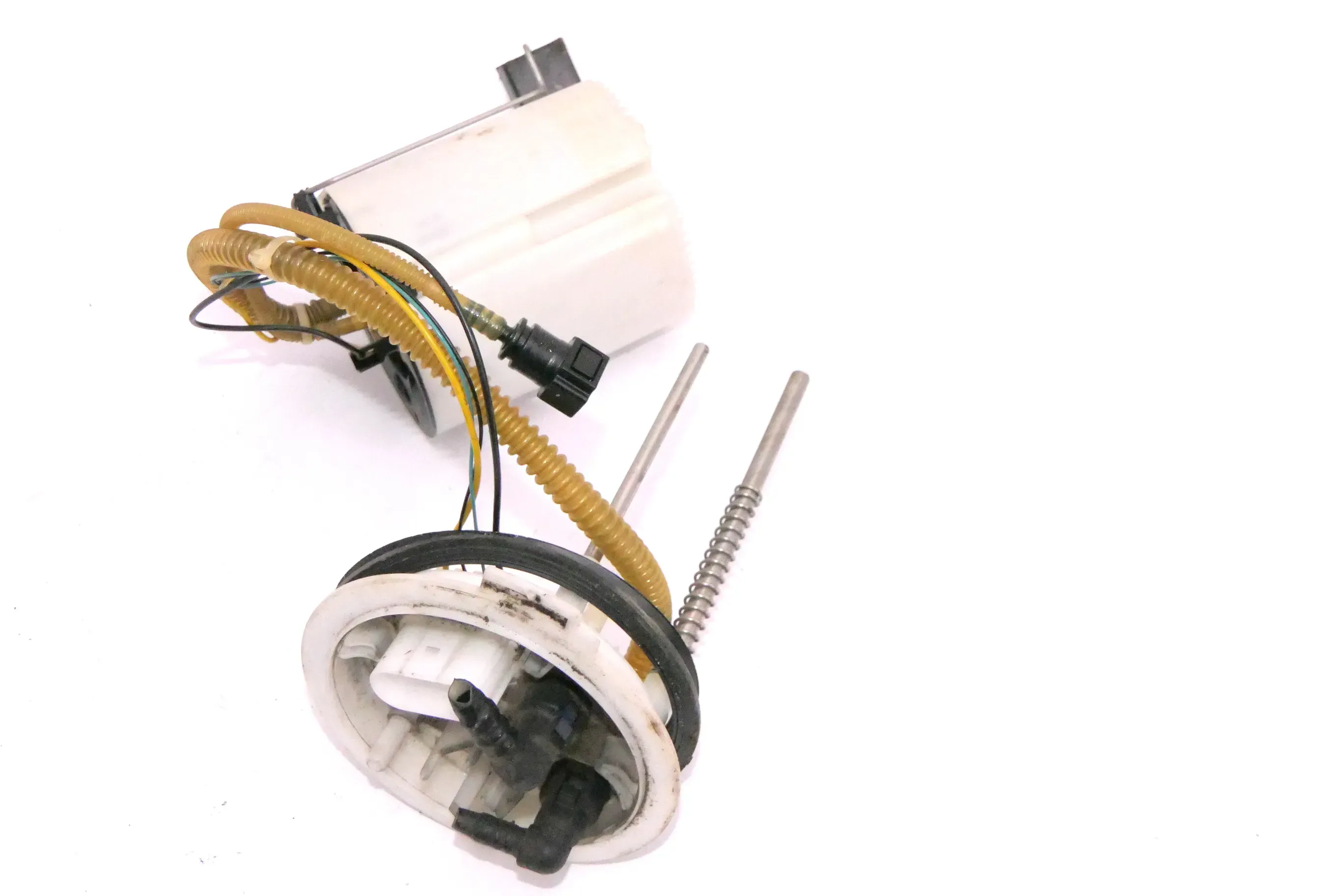 Audi A4 8E Tankpumpe Benzinpumpe Kraftstoffpumpe 8E0919051BL / BM - Bild 1