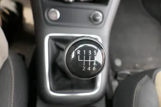 VW Tiguan 5N Schaltknauf Schaltsack Schaltung Schaltknüppel 6-Gang Leder - Bild 1