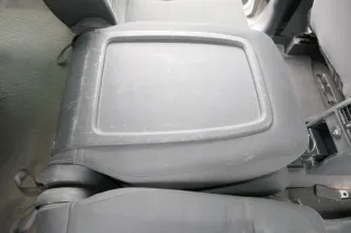 VW Touran 1T Sitz hinten mitte mittig (1. Reihe) Rücksitz anthrazit - 108622 - Bild 2