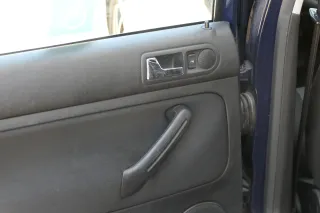 1x VW Golf 4 1J Kombi Türverkleidung Verkleidung Tür hinten links schwarz - Bild 2
