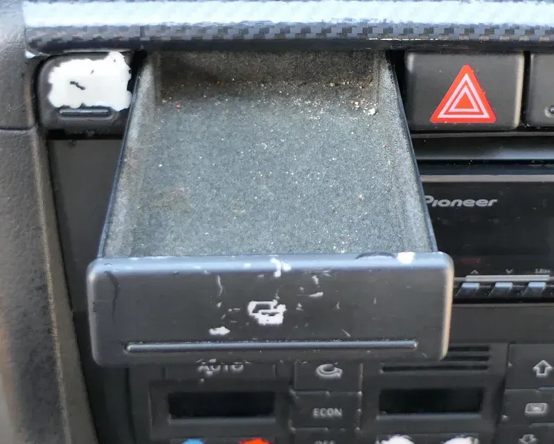 Audi A4 8E B6 Ablagefach Fach vorne - Bild 1