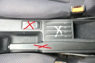 Audi 80 Mitteltunnel hinten Verkleidung um Handbremse 8A0863201F - Bild 2