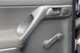 VW Golf 3 1H 4/5-Türer Türverkleidung Verkleidung Tür hinten links schwarz - Bild 2