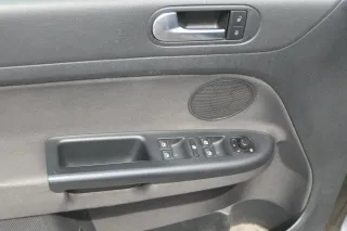 VW Golf Plus 5M 1x Türverkleidung Verkleidung Tür vorne links schwarz - Bild 2
