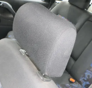 1x Passat 3a 35i Kopfstütze vorne vorn schwarz - Bild 1