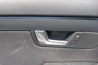 1x A4 8E B6 Türverkleidung Verkleidung Tür vorne links soul schwarz - Bild 4
