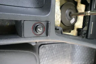 Audi A4 8E B6 B7 Mitteltunnel hinten Verkleidung um Handbremse Konsole schwarz K - Bild 8