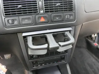 Golf 4 Bora Mittelkonsole Verkleidung um Radio 1j1858069G Dekor grau Türgriff - Bild 8