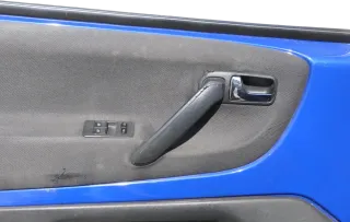 1x VW Lupo Arosa Türverkleidung Verkleidung Tür vorne links oben schwarz - Bild 2