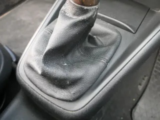 Golf 4 Bora Schaltknauf Schaltsack schwarz TDI Leder klein Holz - Bild 6