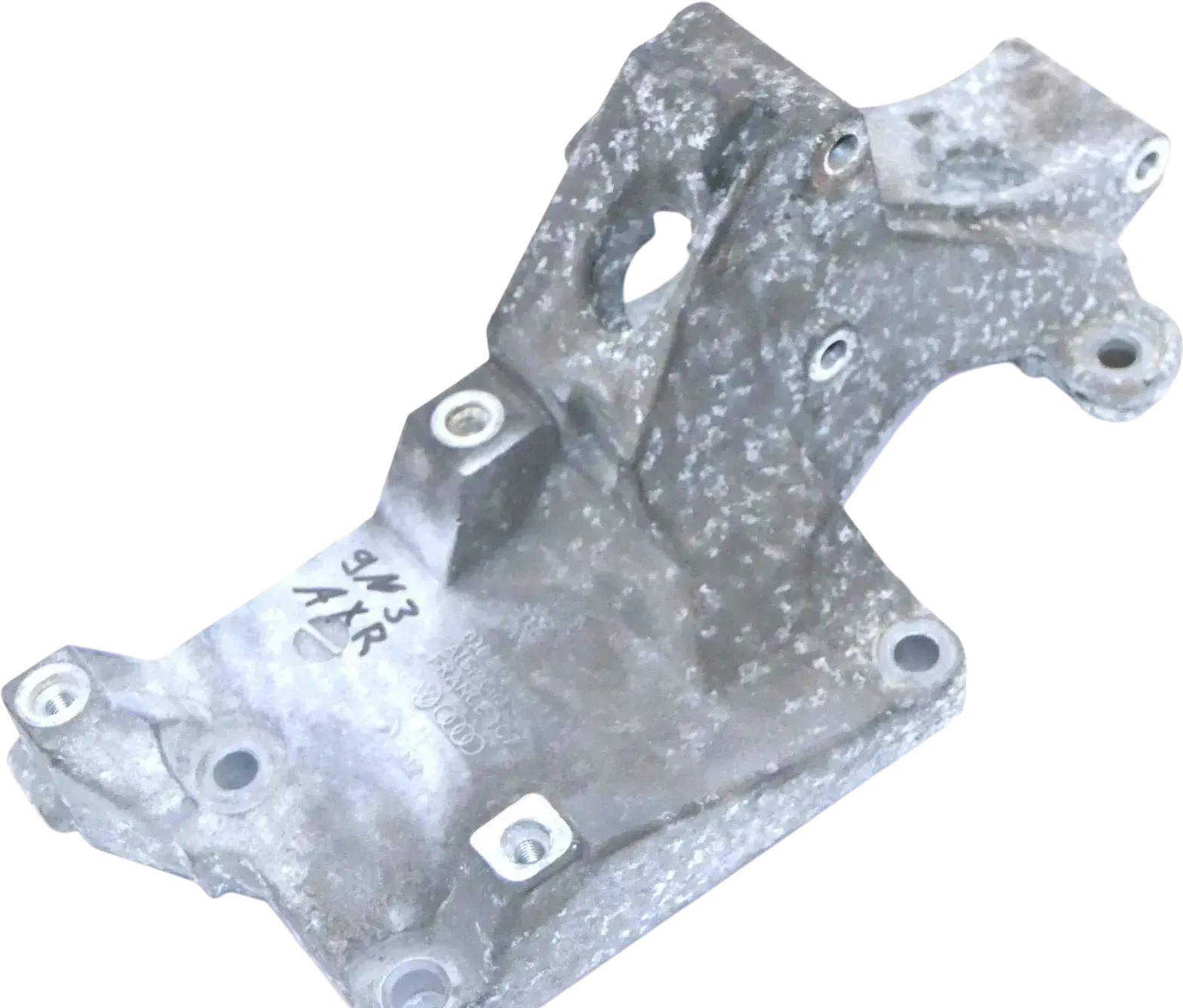 VW Polo 9N Halter Konsole Lichtmaschine Träger 1,9 TDI 90PS 038903139AG AXR ASZ - Bild 1